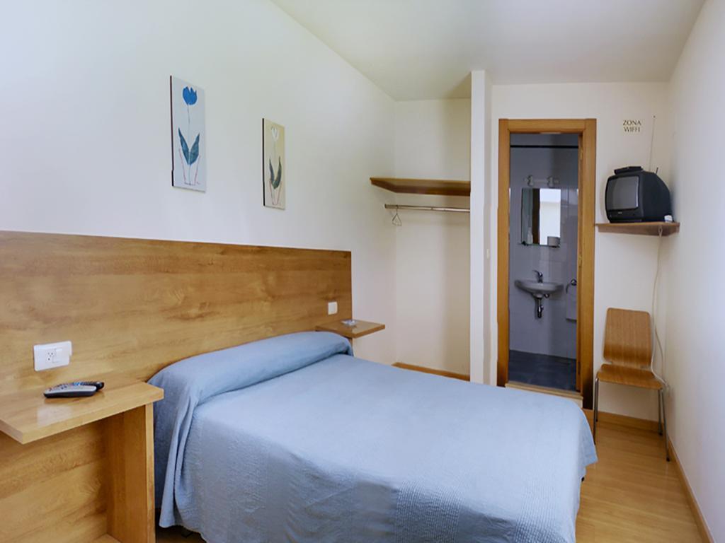 Hostal Caracas Лалин Экстерьер фото